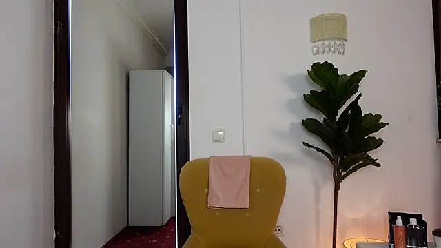 NinaCrystal1 online show from 02.10.26