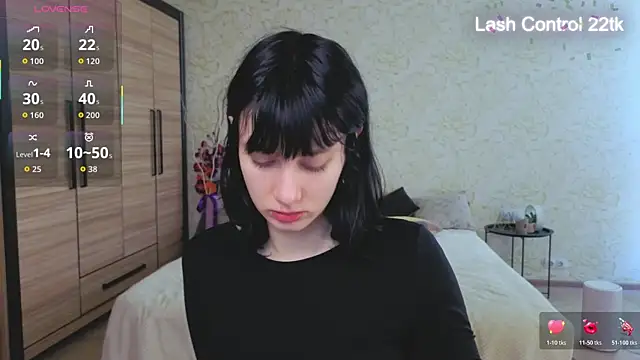 Snapshot of JulisSweet chatting on 05.02.26 JulisSweet online show from 05.02.26