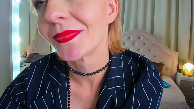 SquirtyAlisa online show from 02.11.25