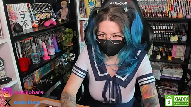 Snapshot of _Satsuki_ chatting on 09.12.25 Satsuki online show from 09.12.25