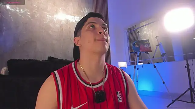 Brat  online show from 11.27.25