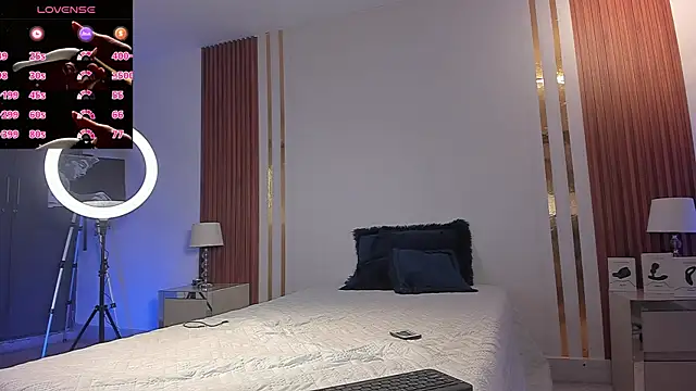 Brat  online show from 04.05.26