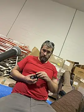 Snapshot of bigJohnson223 chatting on 02.17.26 bigJohnson223 online show from 02.17.26