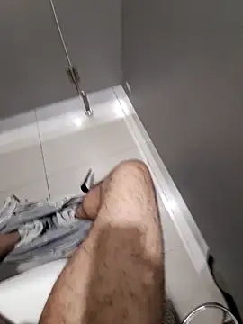 Snapshot of johny_69d@xh chatting on 12.10.24 johny 69dxh online show from 12.10.24