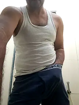 Snapshot of johny_69d@xh chatting on 11.17.25 johny 69dxh online show from 11.17.25