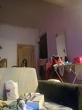 Snapshot of gala2 chatting on 03.01.25 gala2 online show from 03.01.25