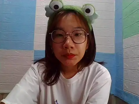 Snapshot of Nanoko chatting on 03.04.26 Nanoko online show from 03.04.26