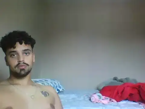 Snapshot of Xcumshot33 chatting on 12.05.24 Xcumshot33 online show from 12.05.24