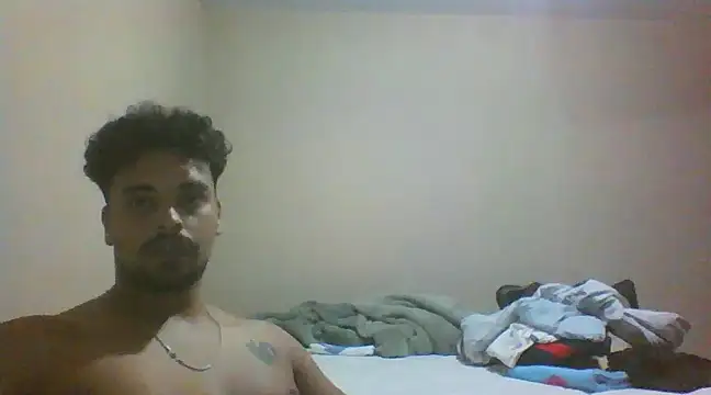 Snapshot of Xcumshot33 chatting on 01.10.25 Xcumshot33 online show from 01.10.25