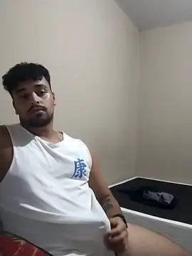 Snapshot of Xcumshot33 chatting on 03.18.25 Xcumshot33 online show from 03.18.25