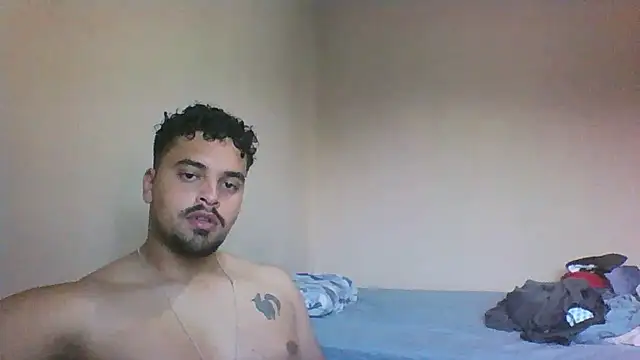 Snapshot of Xcumshot33 chatting on 10.17.25 Xcumshot33 online show from 10.17.25