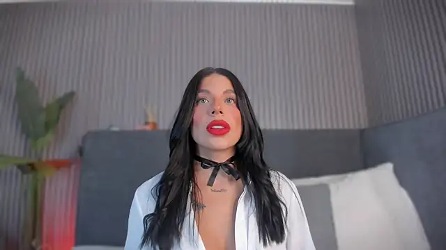 Snapshot of emelie_89 chatting on 06.12.26 emelie 89 online show from 06.12.26