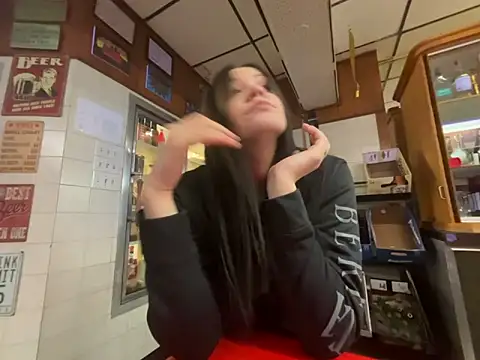 skinwalkingzombie online show from 02.18.25