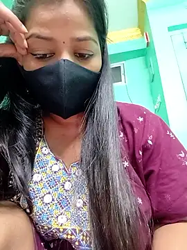 Snapshot of Monalisa_Singh chatting on 10.11.25 Monalisa Singh online show from 10.11.25