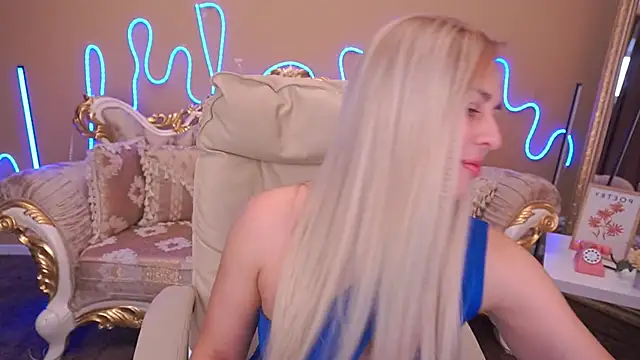 ArishkaLulu online show from 11.05.25