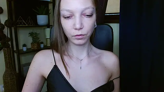 EmillyPlay online show from 02.20.26