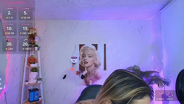 Snapshot of SALOOMEE__ chatting on 11.25.25 SALOOMEE online show from 11.25.25