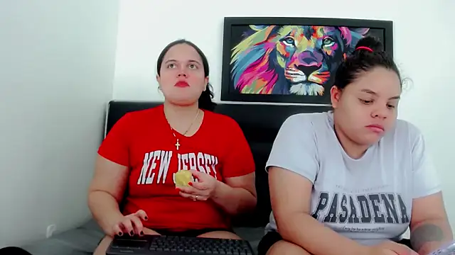 Snapshot of brunnette_hot chatting on 03.06.25 brunnette hot online show from 03.06.25