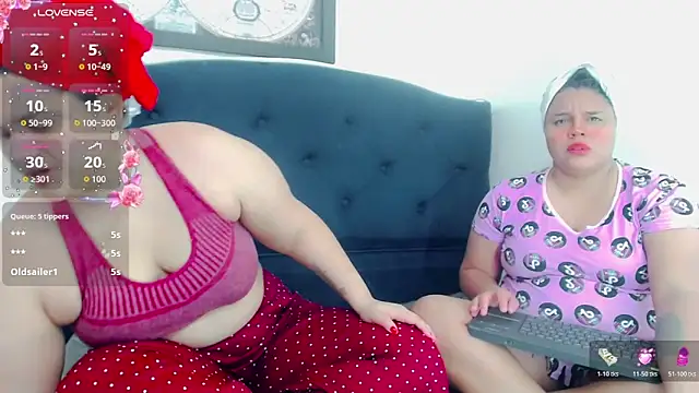 Snapshot of brunnette_hot chatting on 10.27.25 brunnette hot online show from 10.27.25