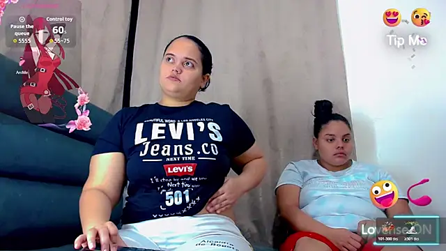 brunnette hot online show from 12.23.25