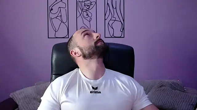 brindlefly6969 online show from 01.12.26