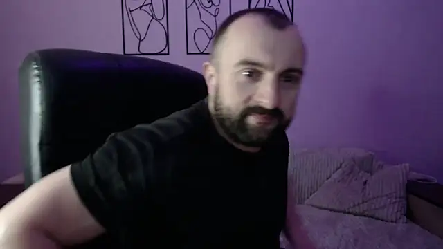 brindlefly6969 online show from 04.01.26