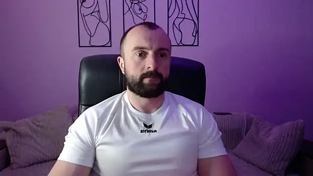 brindlefly6969 online show from 04.06.26