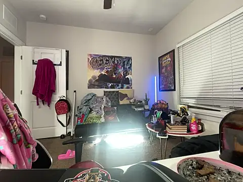 Snapshot of 4EVAGLACIERS chatting on 02.21.26 4EVAGLACIERS online show from 02.21.26