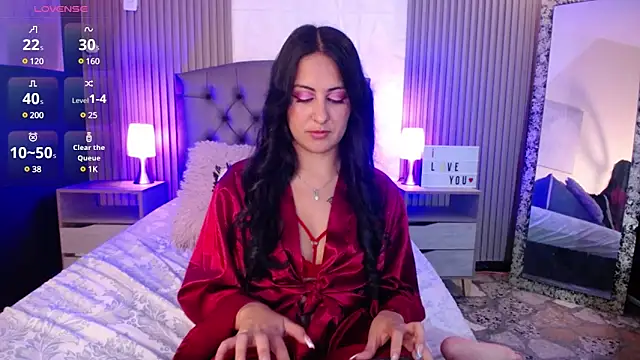 Snapshot of isabella_smith_ chatting on 02.11.25 isabella smith online show from 02.11.25