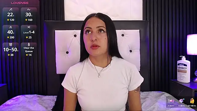 Snapshot of isabella_smith_ chatting on 03.21.25 isabella smith online show from 03.21.25