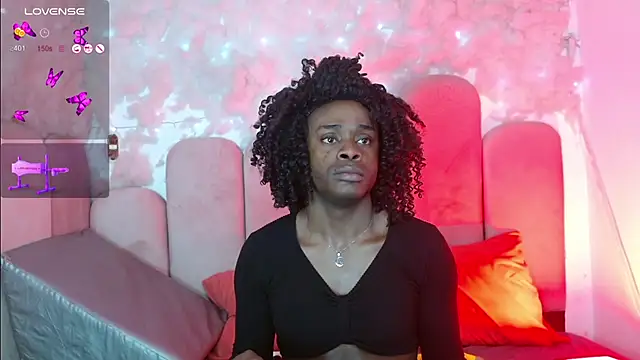 Snapshot of puca_ebony chatting on 05.11.26 puca ebony online show from 05.11.26