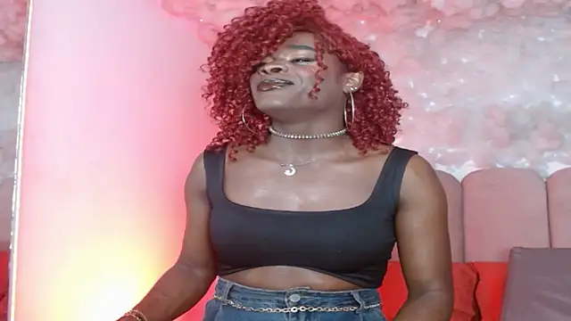 Snapshot of puca_ebony chatting on 07.04.26 puca ebony online show from 07.04.26