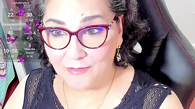 cataleya mom online show from 10.19.25