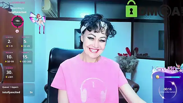 Silvia Wallec online show from 03.12.25