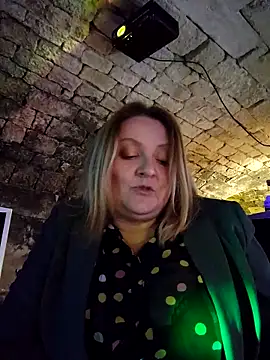 Snapshot of lady_charlyne chatting on 11.21.25 lady charlyne online show from 11.21.25