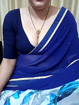 Priya Boudi online show from 01.21.25