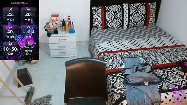 soniafuckboobs online show from 11.19.25