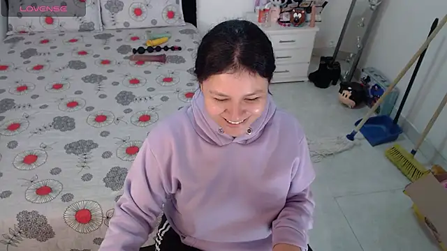 soniafuckboobs online show from 04.01.26