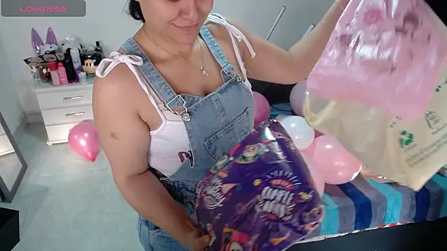 soniafuckboobs online show from 04.14.26