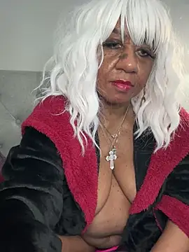 BreanaDivine online show from 03.13.25