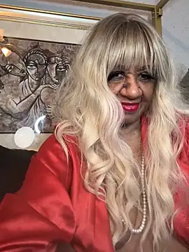 Snapshot of BreanaDivine chatting on 02.13.26 BreanaDivine online show from 02.13.26