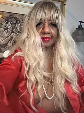 Snapshot of BreanaDivine chatting on 02.20.26 BreanaDivine online show from 02.20.26