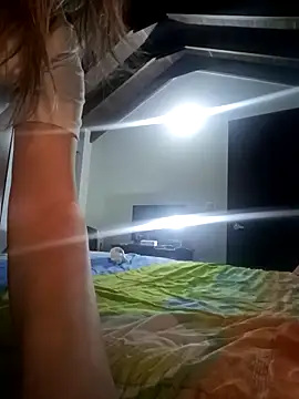 Snapshot of Chantal_hott chatting on 10.28.25 Chantal hott online show from 10.28.25