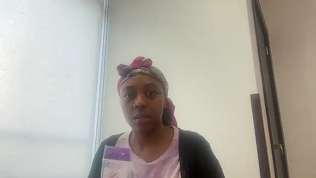 ChocolateCakeQueen online show from 01.18.26