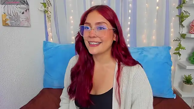 HazzelGray online show from 01.10.25