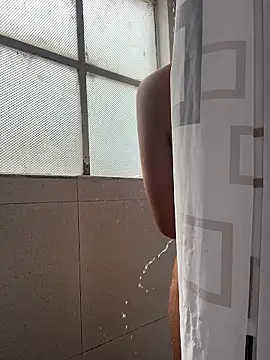 Snapshot of hannahb-e chatting on 01.16.26 hannahb-e online show from 01.16.26