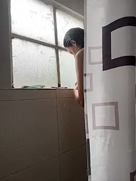 Snapshot of hannahb-e chatting on 02.10.26 hannahb-e online show from 02.10.26