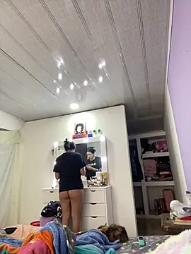 Snapshot of hannahb-e chatting on 03.02.26 hannahb-e online show from 03.02.26