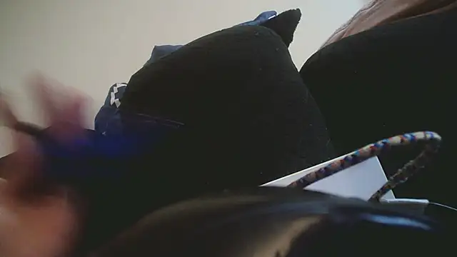 EXOTICLEXXXI online show from 04.17.26