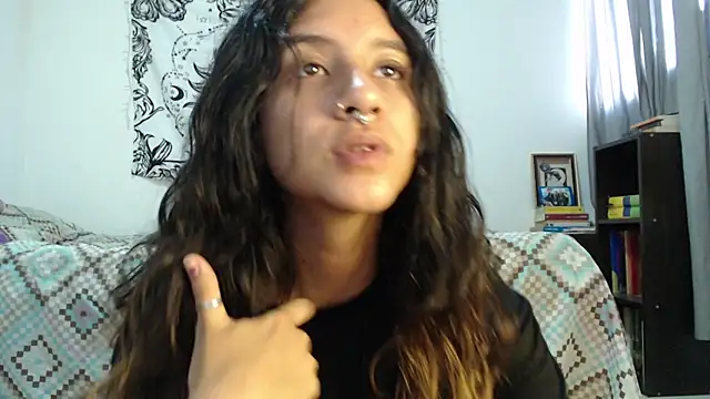 Snapshot of AlinaWoolf_ chatting on 12.10.24 AlinaWoolf online show from 12.10.24